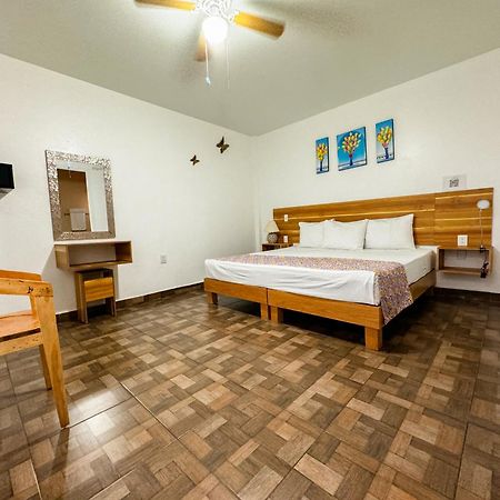 Готель Casa Gubidxa Oaxaca Екстер'єр фото